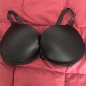 Victoria Secret Bombshell bra